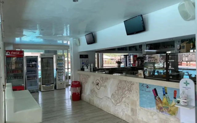 Apartment in Cugnana Verde With Garden