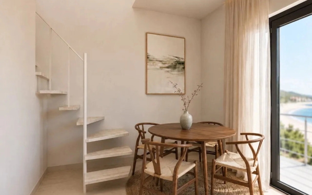 Ichos Boutique Apartments