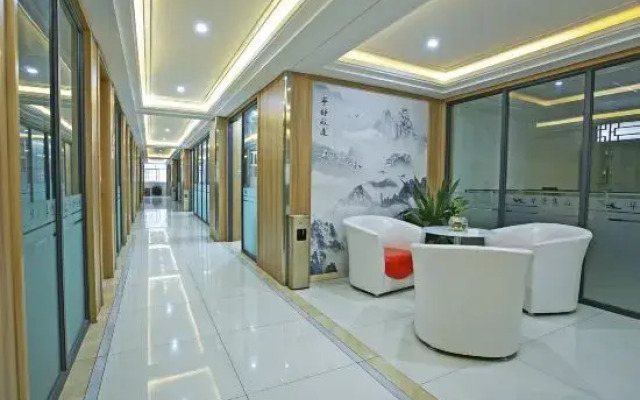 Huafeng Hotel