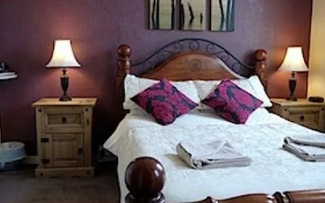 Heywood House Hotel
