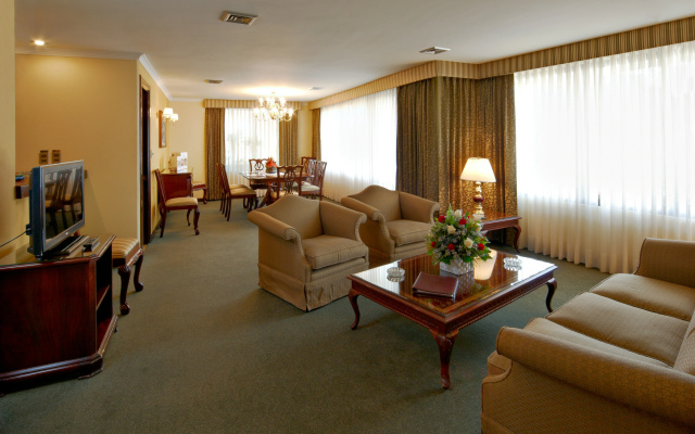 Ritz Apart Hotel