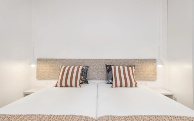 Awesome Aparthotel Studio