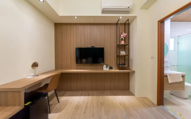 Tie Hua Guo Xiao Homestay