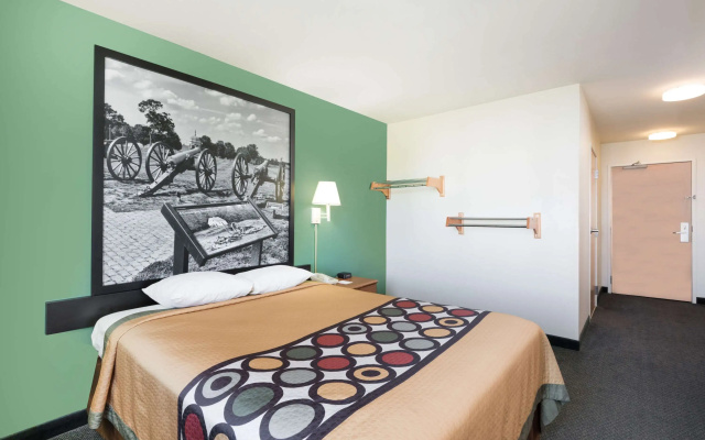 Super 8 by Wyndham Hagerstown/Halfway Area