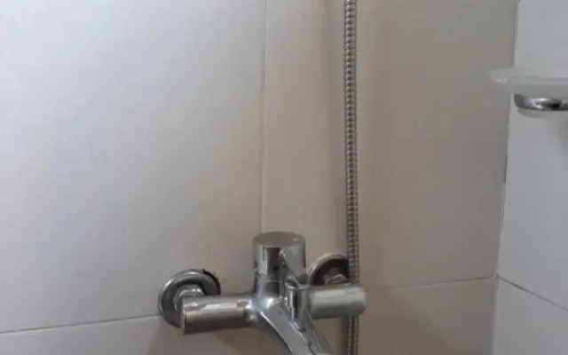 Apartamento con estacionamiento y excelente ubicación