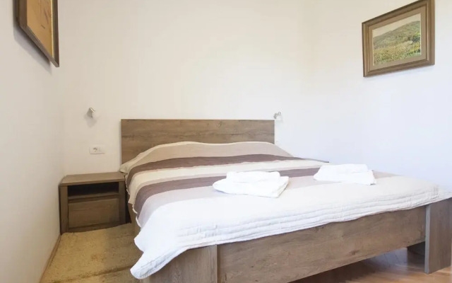 Apartment Goge - One-bedroom Apartment With Balcony