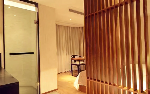 Serene Lodge Boutique Hotel