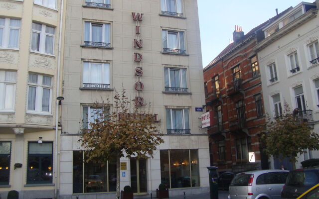 Hotel Windsor вид на фасад