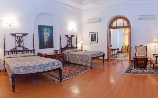 Baradari Palace