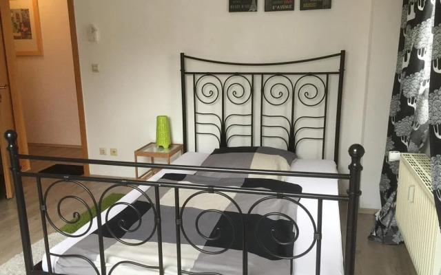Rael-Boardinghouse