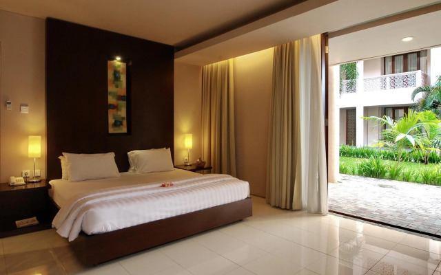 The Pade Hotel
