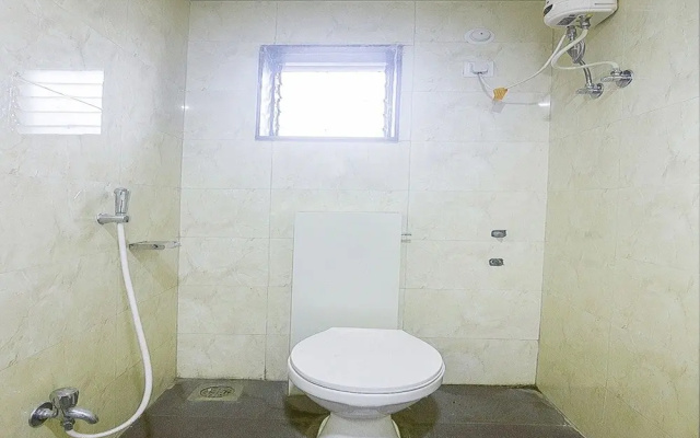 Hotel Samrat Palace By OYO Rooms