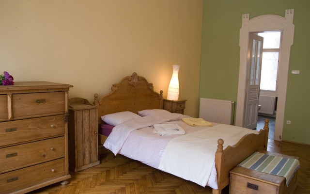 Opera Theater Apartment