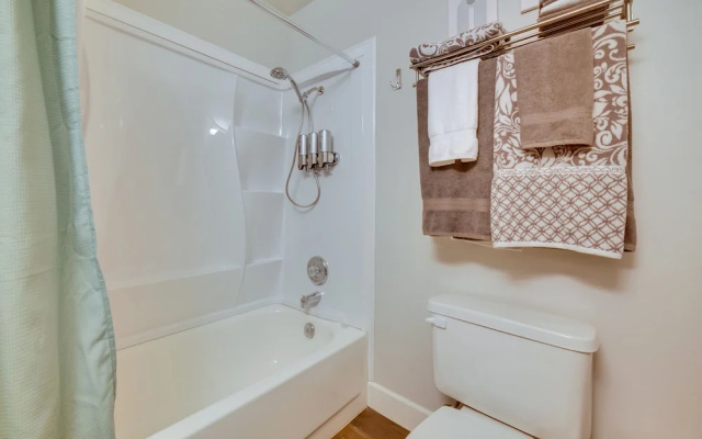 Centrally Located Reno Retreat w/ Patio & Yard