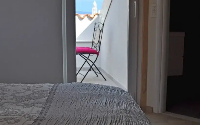 Room-room With the City and sea View