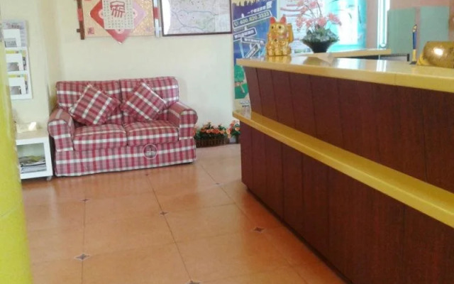 Home Inn Changshou Donglu
