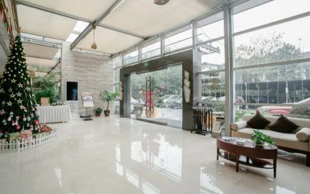 Chengdu YunSHEY Hotel