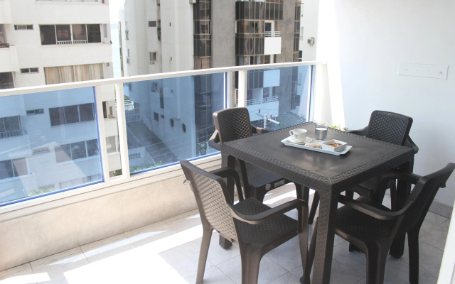 Playa Mar Apartamentos EL CONQUISTADOR
