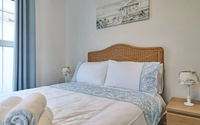 Walton Beach Holiday Lets