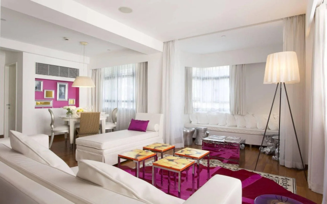J Plus Boutique Hotel
