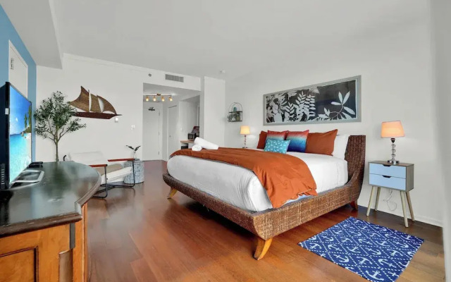 Amazing SEA VIEW Studio