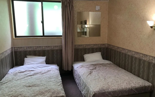 Gotou Hotel - Hostel