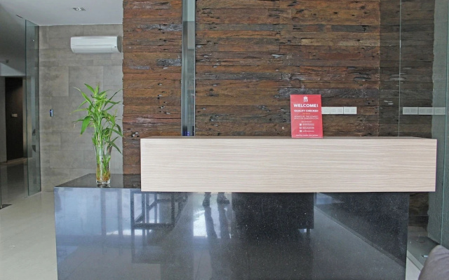ZEN Premium Sampoerna Strategic Square