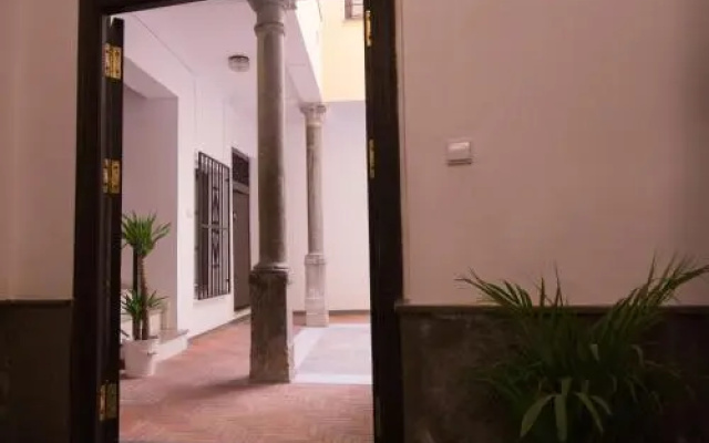 Zahira Suites