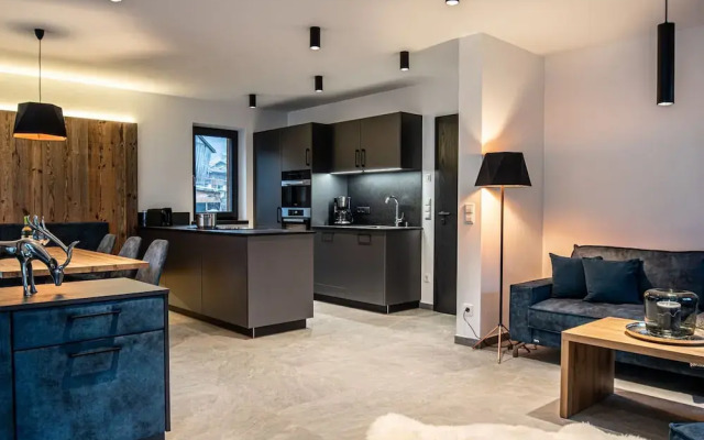 Chalet in Pinzgau Near Ski Slopes & Sauna