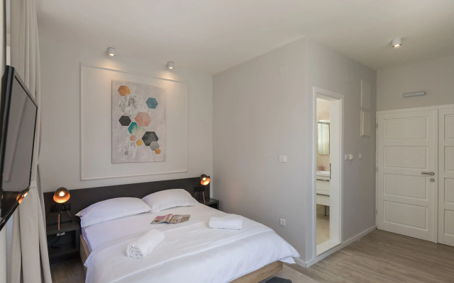 Apartments Urbis