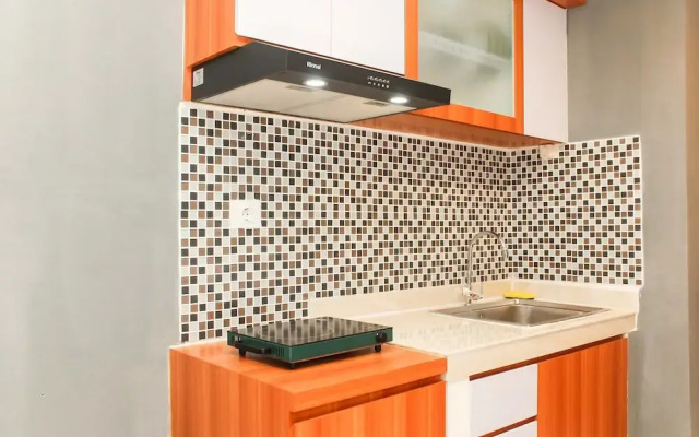 Comfortable and High Floor 2Br at Meikarta Apartment