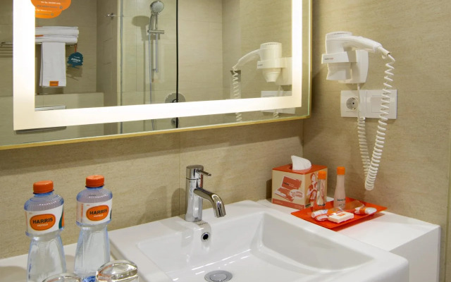 Kuta Galleria Hotel