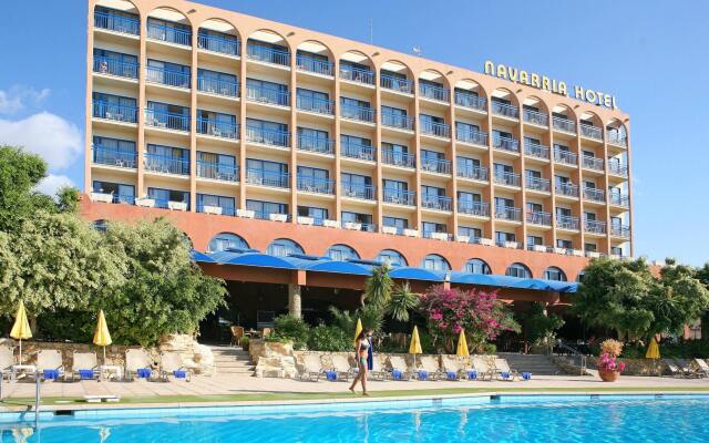 Navarria Hotel in Limassol, Cyprus from 78$, photos, reviews - zenhotels.com hotel front