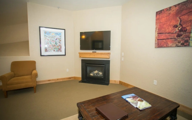 Huge Condo with Stunning Views from Oversized Deck by RedAwning