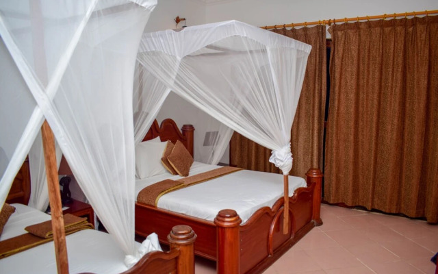 Amaan Ocean Kihinani Hotel