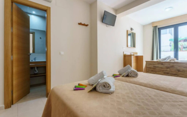 Hostal Costabella - Superior Triple Room Standard Rate