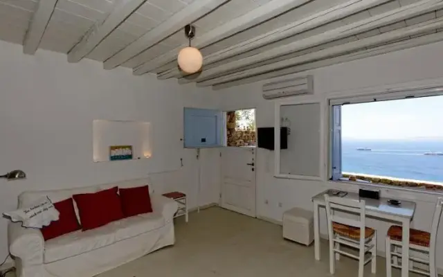 Studio Efi