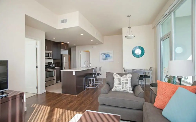 424 15th St Executive 2br