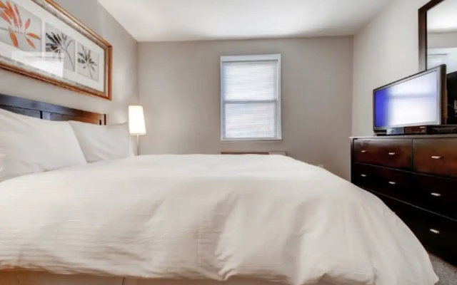 Global Luxury Suites at Monroe