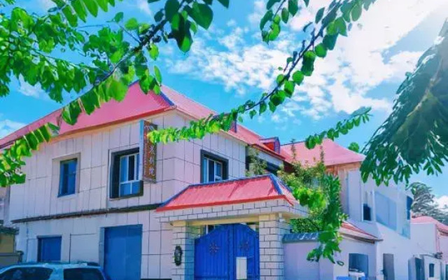 Xiaochen Bieyuan Homestay (Yining Sichuan Road Branch)