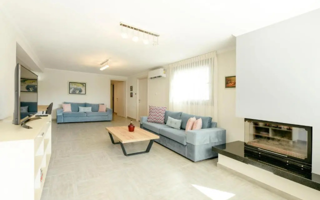 W2 Rooms