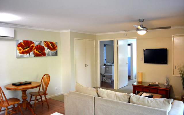 Rainbow Getaway Holiday Apartments