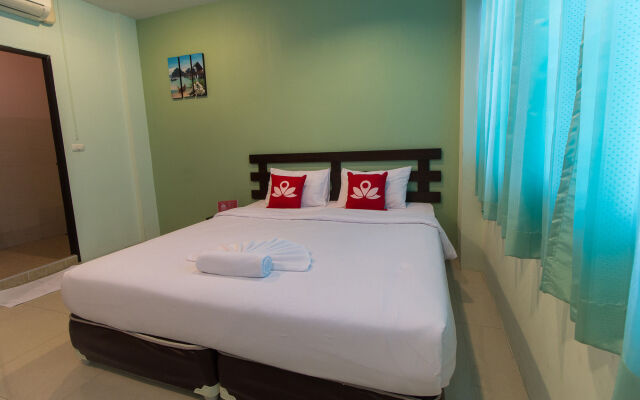 Отель ZEN Rooms Mahachai Khao San Бангкок вид на фасад