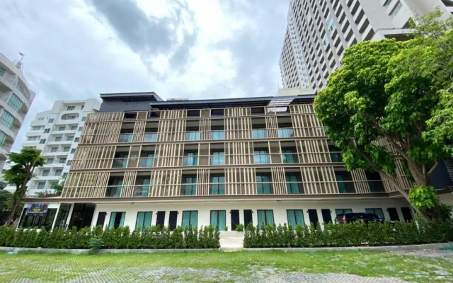 The Shade Residence