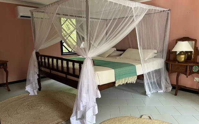 Mbweni Ruins Hotel
