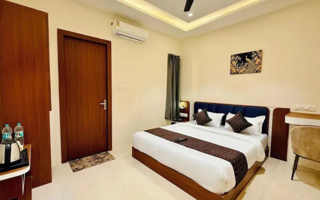 Hotel Mantri Ji