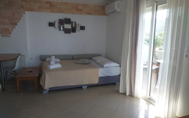 Beach Hotel Kapahi