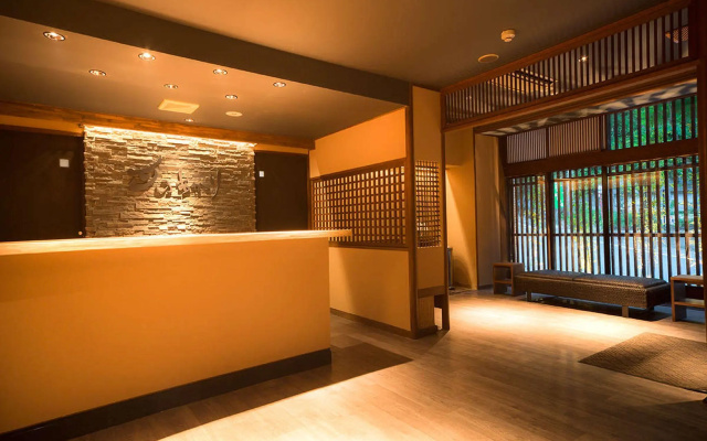 Aizu Higashiyama Onsen, Tsuki no Akari