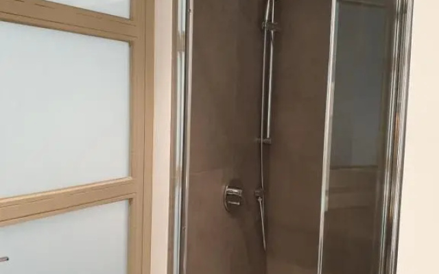 Newly Renovated Studio 15 min walk from Acropolis