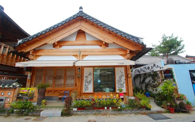 Jeonju Keunjudaengii Pension